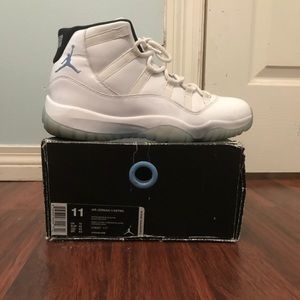Jordan Legend Blues